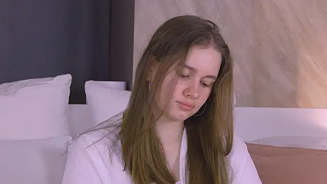 EllieHayes online show from 20, 3, 2026