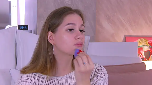 EllieHayes online show from 22, 3, 2025