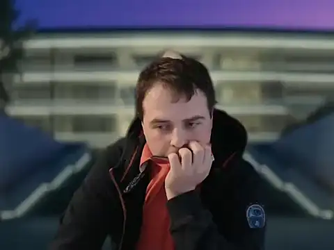 CuteMan33 online show from 2, 11, 2025