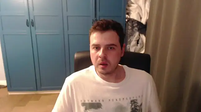 CuteMan33 online show from 18, 3, 2025