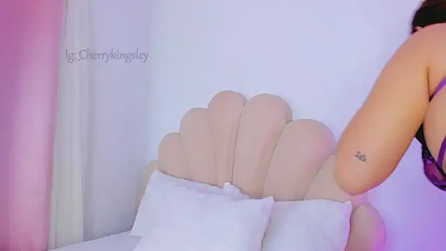  cherrykingsley1 online show from 1, 6, 2026