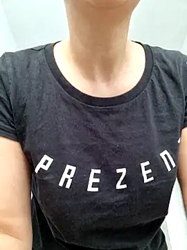 AudreyJoy online show from 12, 11, 2025