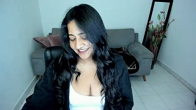 Adele Sweett online show from 9, 4, 2026