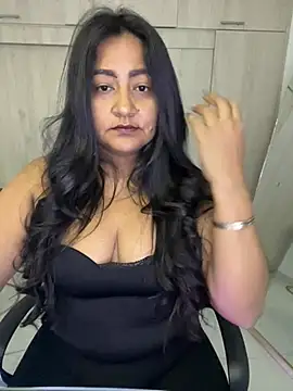 Snapshot of Adele_Sweett chatting on 8, 6, 2026 Adele Sweett online show from 8, 6, 2026