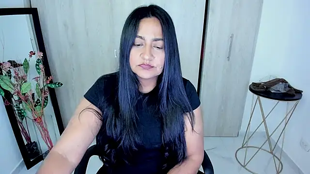 Adele Sweett online show from 20, 5, 2026