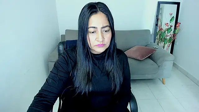 Adele Sweett online show from 24, 9, 2025