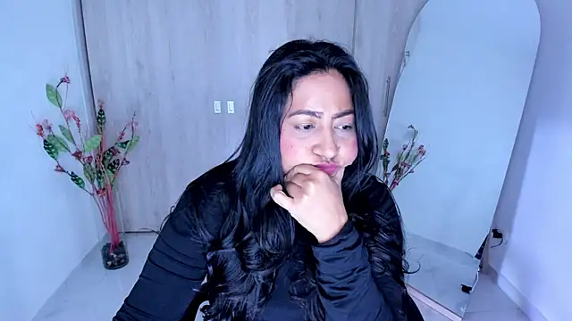 Snapshot of Adele_Sweett chatting on 18, 7, 2026 Adele Sweett online show from 18, 7, 2026