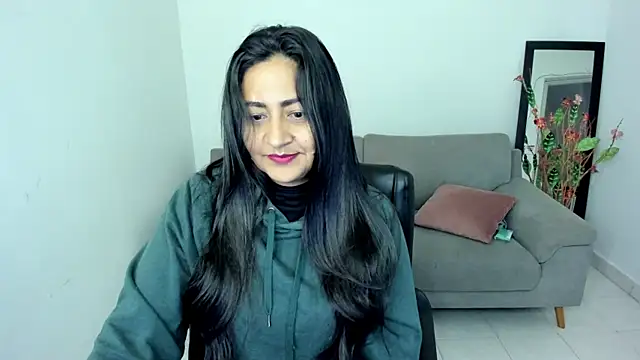 Adele Sweett online show from 26, 11, 2025