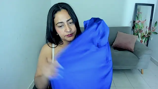 Adele Sweett online show from 8, 11, 2025