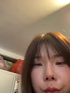 ChuChu1991 online show from 5, 4, 2026