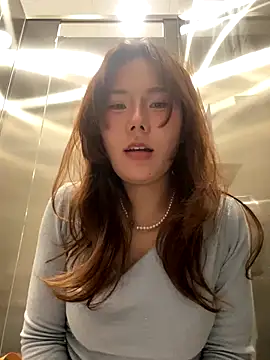 ChuChu1991 online show from 5, 11, 2025