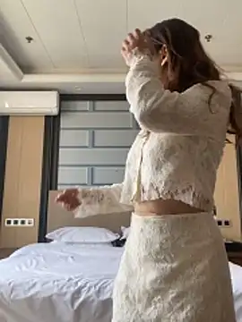 ChuChu1991 online show from 1, 12, 2025