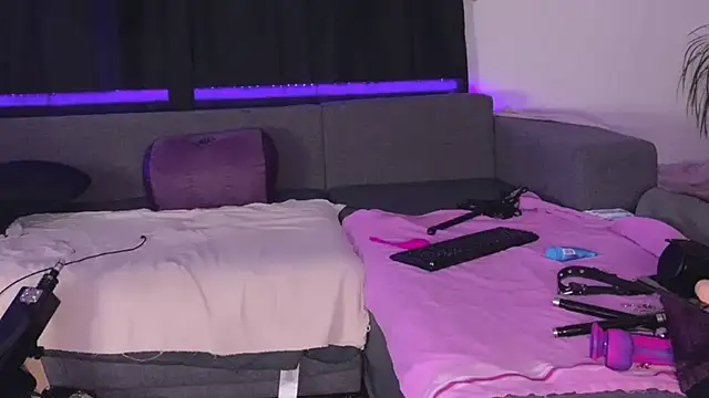 Nebenangeil online show from 8, 2, 2025