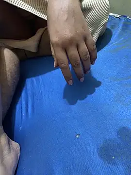 Snapshot of United3 chatting on 6, 10, 2025 United3 online show from 6, 10, 2025