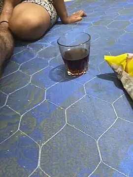 Snapshot of United3 chatting on 25, 10, 2025 United3 online show from 25, 10, 2025