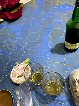 Snapshot of United3 chatting on 20, 11, 2025 United3 online show from 20, 11, 2025