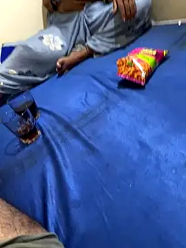 Snapshot of United3 chatting on 11, 9, 2025 United3 online show from 11, 9, 2025