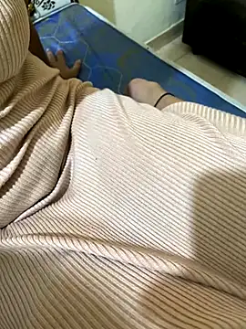 Snapshot of United3 chatting on 12, 10, 2025 United3 online show from 12, 10, 2025