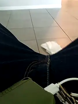 Analgapingspecialist71269 online show from 13, 1, 2026