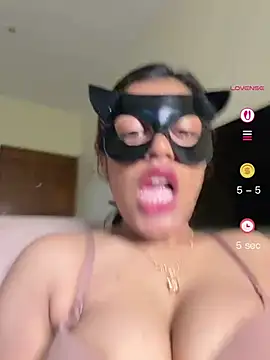 SEXY JENNY  online show from 3, 5, 2026