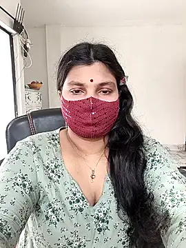 Hot-Angel  online show from 7, 1, 2026