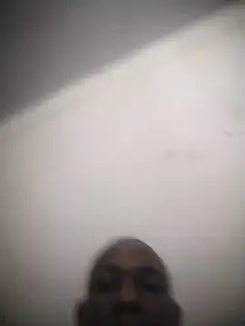 Snapshot of zuludog chatting on 21, 7, 2026 zuludog online show from 21, 7, 2026