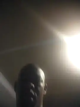 Snapshot of zuludog chatting on 15, 7, 2026 zuludog online show from 15, 7, 2026