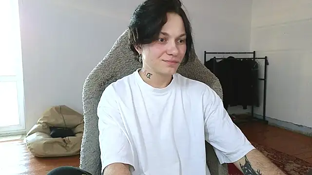 Snapshot of esajukyy chatting on 1, 7, 2026 esajukyy online show from 1, 7, 2026