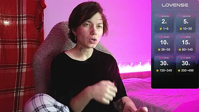 esajukyy online show from 7, 11, 2025