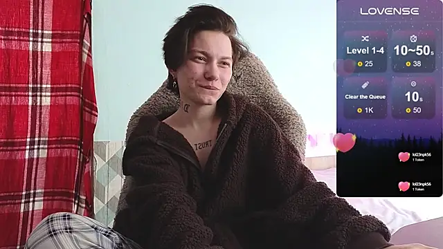 esajukyy online show from 1, 10, 2025