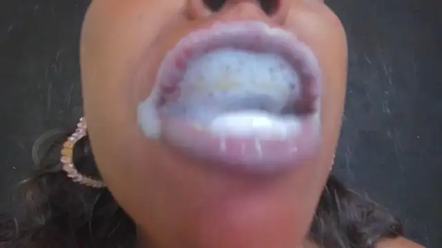 KamariaFyre online show from 16, 3, 2025