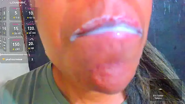 KamariaFyre online show from 22, 11, 2025