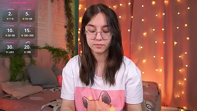 AmeliaMead online show from 1, 2, 2025