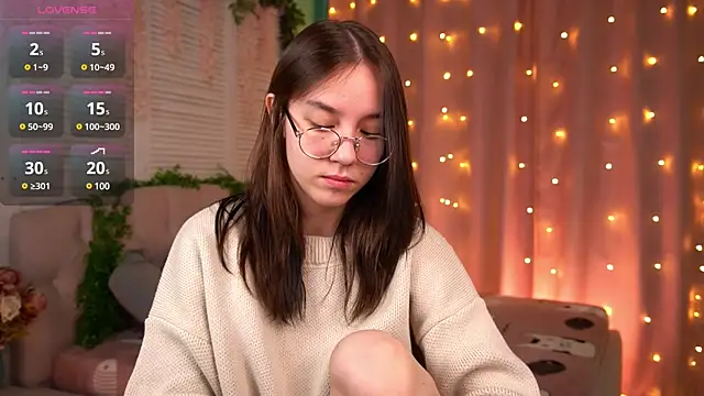 AmeliaMead online show from 10, 2, 2025