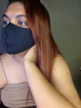 Olivia3 online show from 17, 11, 2025