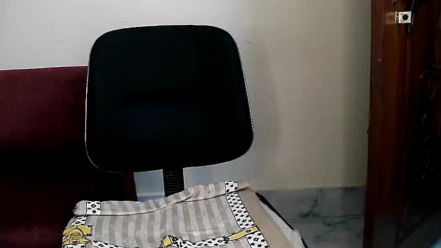 Olivia3 online show from 16, 9, 2025