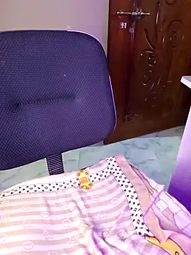 Olivia3 online show from 19, 9, 2025