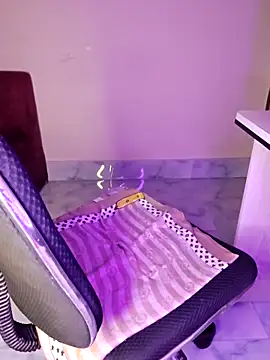 Olivia3 online show from 20, 9, 2025