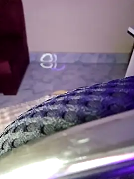 Olivia3 online show from 7, 10, 2025