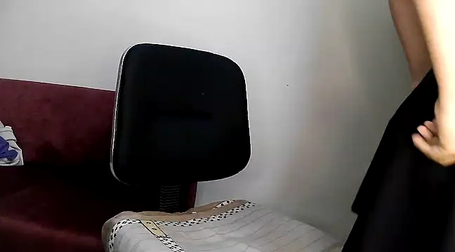 Olivia3 online show from 22, 3, 2025