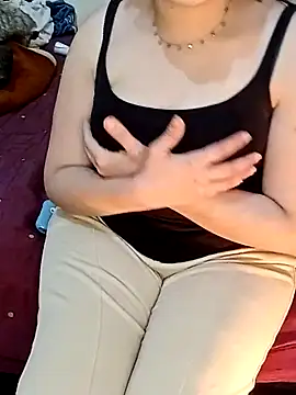 Snapshot of ShadiaStar chatting on 16, 3, 2025 ShadiaStar online show from 16, 3, 2025