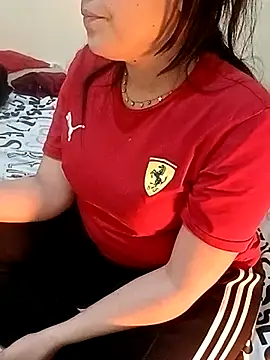 Snapshot of ShadiaStar chatting on 5, 3, 2025 ShadiaStar online show from 5, 3, 2025