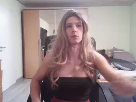 Kinky-Kristina online show from 1, 1, 2025