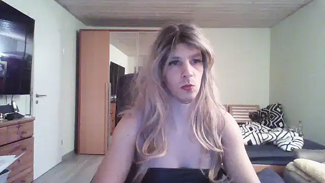 Kinky-Kristina online show from 3, 10, 2025