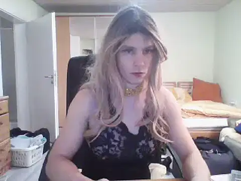 Kinky-Kristina online show from 7, 2, 2025