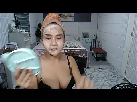 MS SexCumEducation TS online show from 9, 11, 2025