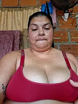 chubby sexy big tits online show from 18, 10, 2025