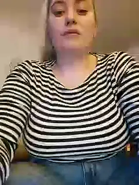 houy111111 online show from 9, 3, 2025