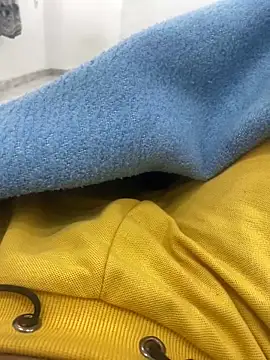 Lahcene online show from 4, 11, 2025