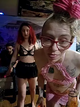 Stonermama666420 online show from 22, 3, 2025